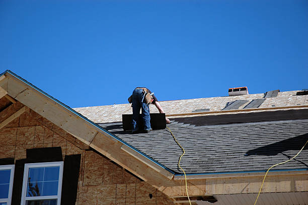 Best Roof Maintenance Services  in Cortland, OH